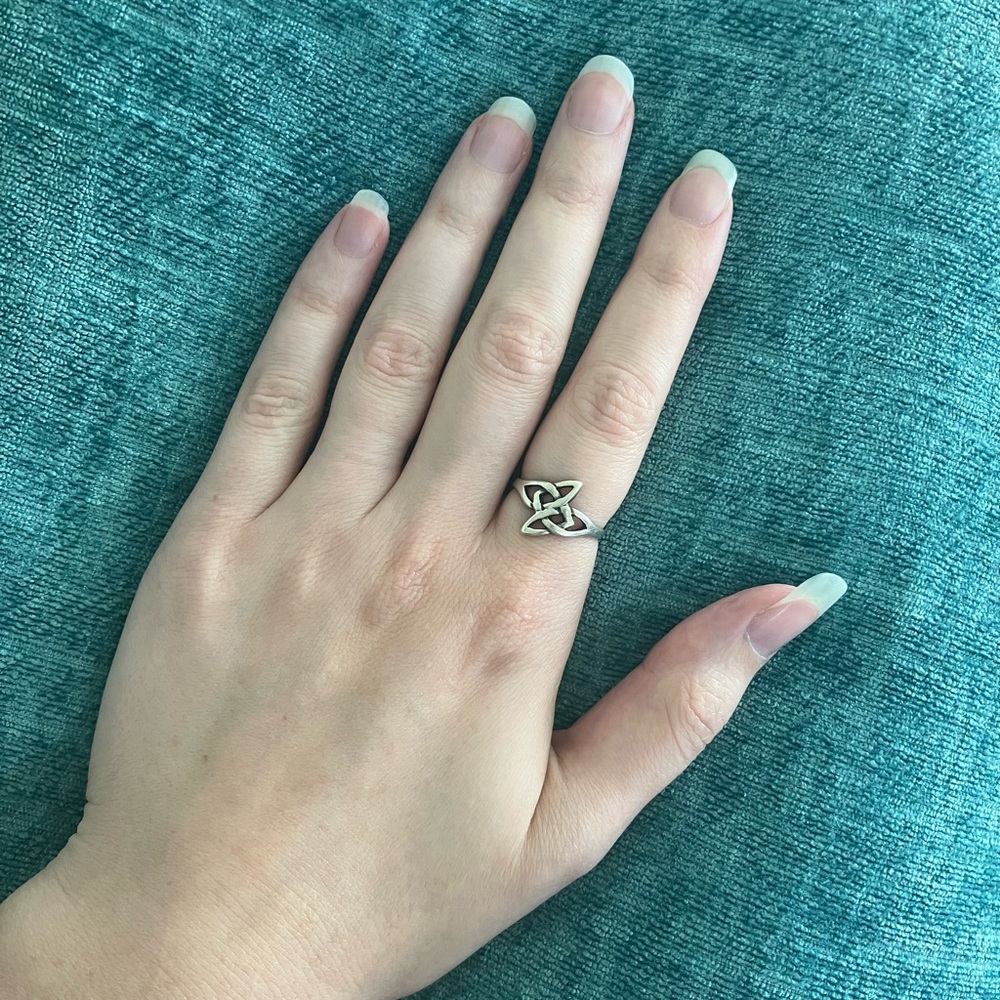 Vintage 925 Solid Silver Knot Ring - image 2